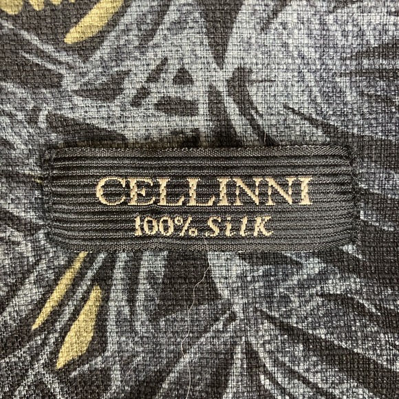 Cellinni‎ Silk Hawaiian Shirt Medium Black Palm Button Up Short Sleeve Resort - Picture 4 of 10